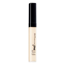 Carica l'immagine nel visualizzatore di Gallery, Correttore Viso Fit Me! Maybelline (6,8 ml)