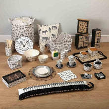 Carica l'immagine nel visualizzatore di Gallery, Portasale con Coperchio Zebra Ceramică - New Shop Generation