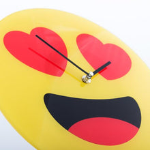 Carica l'immagine nel visualizzatore di Gallery, Orologio da Parete Emoticon Cuori - New Shop Generation