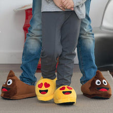 Carica l'immagine nel visualizzatore di Gallery, Pantofole per Bambini Emoticon - New Shop Generation