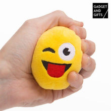 Carica l'immagine nel visualizzatore di Gallery, Palla di Peluche Emoticon
