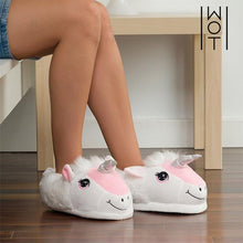Carica l'immagine nel visualizzatore di Gallery, Pantofole Unicorno Wagon Trend - New Shop Generation
