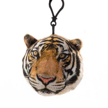 Carica l'immagine nel visualizzatore di Gallery, Portachiavi di Peluche con Verso Animale Selvatico - New Shop Generation