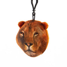 Carica l'immagine nel visualizzatore di Gallery, Portachiavi di Peluche con Verso Animale Selvatico - New Shop Generation