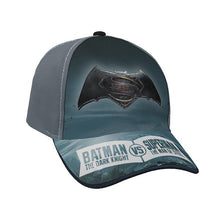 Carica l'immagine nel visualizzatore di Gallery, Cappello per Bambini Batman vs Superman - New Shop Generation